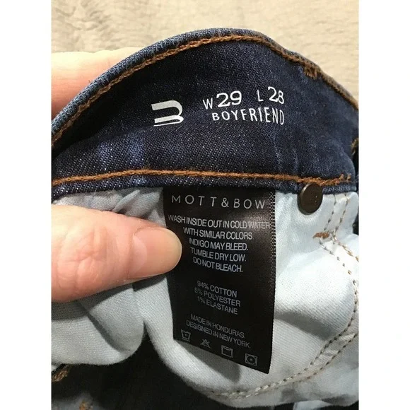 Mott & Bow Boyfriend Jeans Women's 29x28 Mid Rise Slim Straight Ridge Wash Denim - Picture 6 of 7